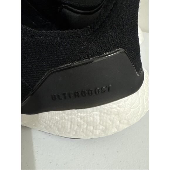 Adidas ULTRABOOST 22 Women's Running Shoe Size 8 - Picture 7 of 10